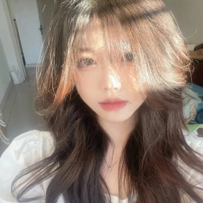 满船春色